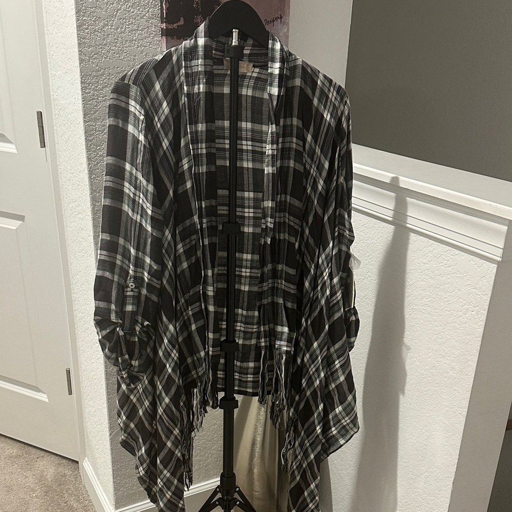 Altar'd State Black, Green, and White Plaid Open Front Fringe Cardigan